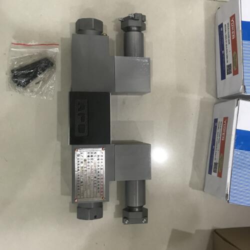 DSG-01-3C2-D24-GB4-30 2.jpg